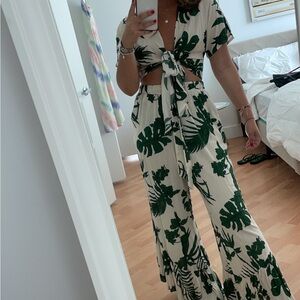 Tropical Leaf Print Set